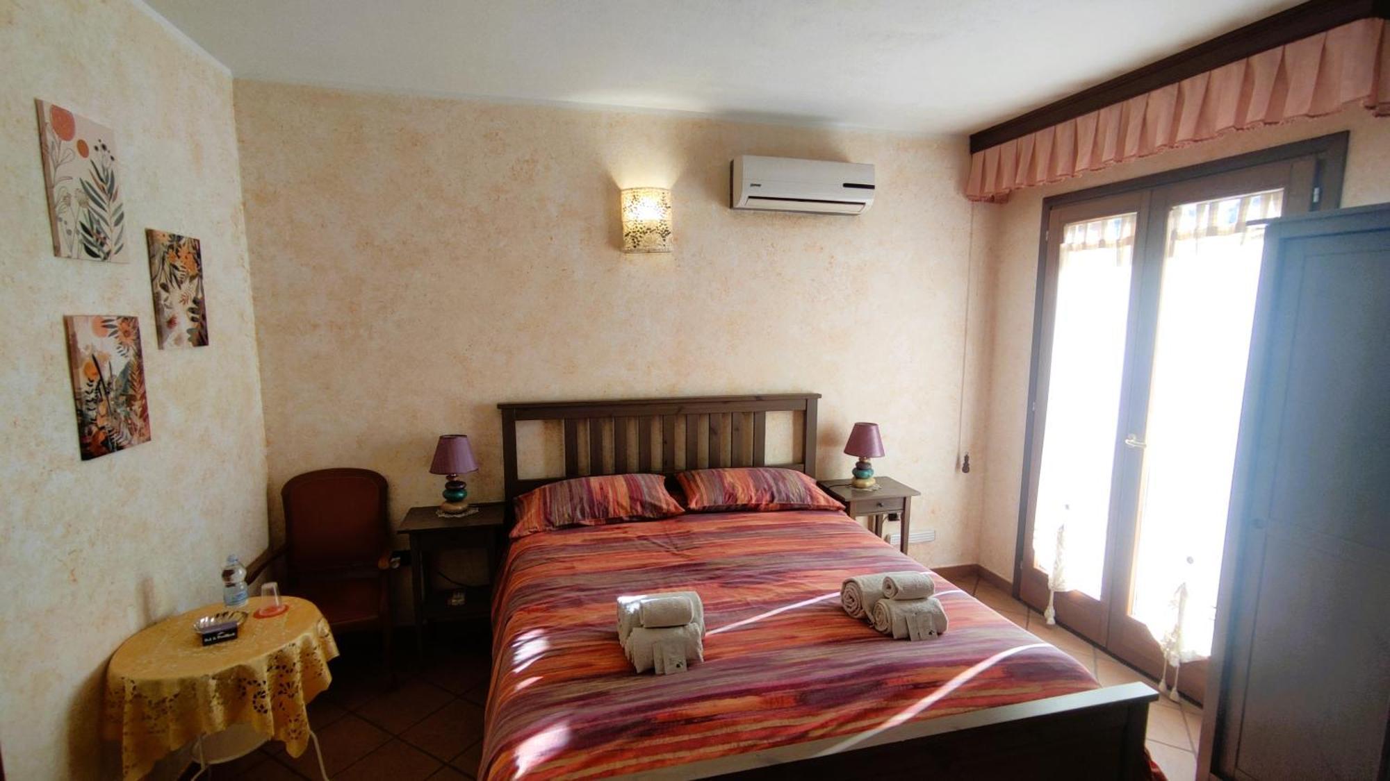 Grotta Delle Fate Bed & Breakfast Ossi Eksteriør bilde